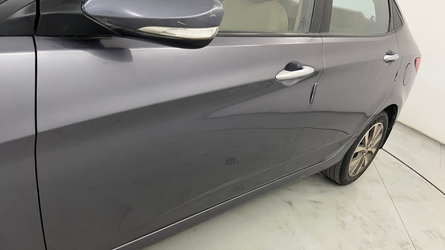 Used 2015 Hyundai Fluidic Verna 4S 1.6 VTVT SX Petrol Manual dents MINOR SCRATCH
