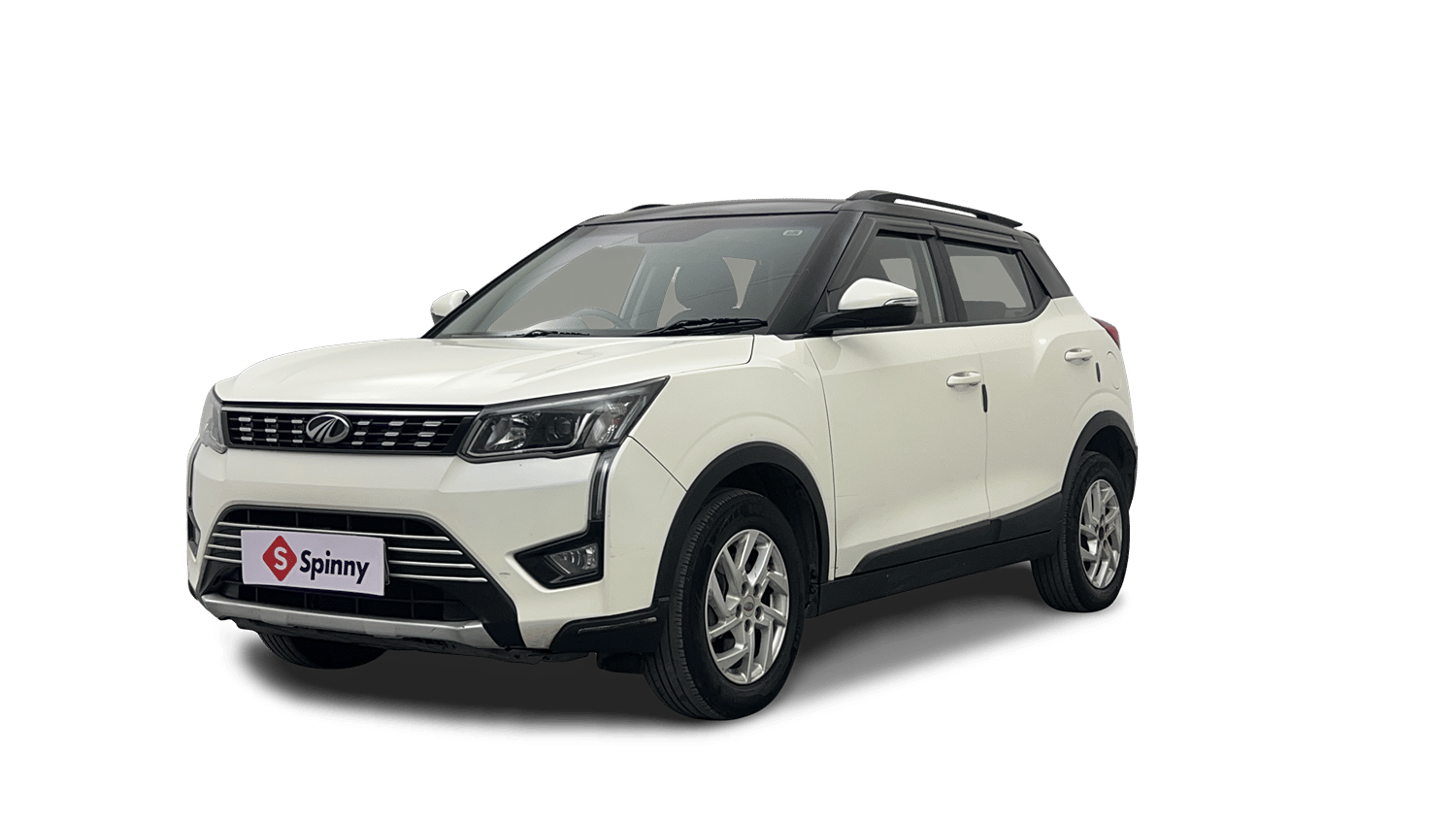 Used 2022 Mahindra XUV 300 W8 1.5 Diesel Diesel Manual Image