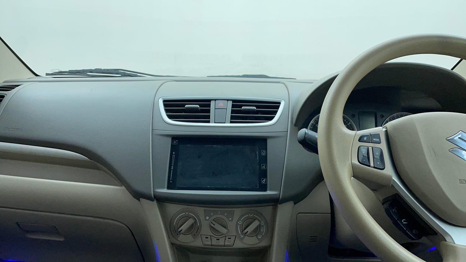 Used 2017 Maruti Suzuki Ertiga ZXI+ Petrol Manual interior MUSIC SYSTEM & AC CONTROL VIEW