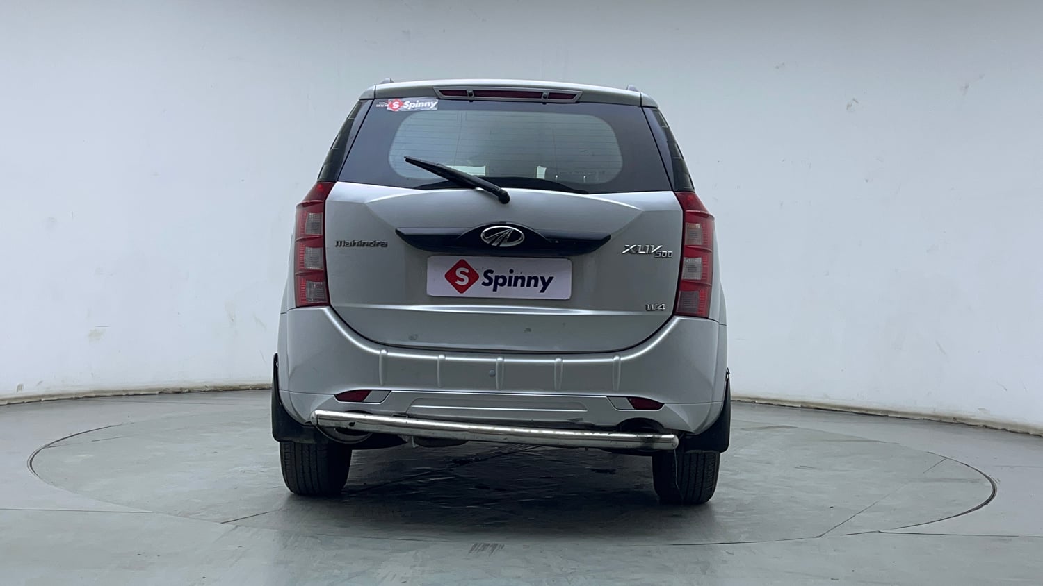 Used 2017 Mahindra XUV500 W4 Diesel Manual exterior BACK VIEW
