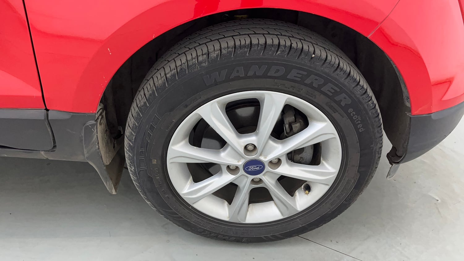 Used 2019 Ford EcoSport Titanium 1.5L Ti-VCT Petrol Manual tyres RIGHT FRONT TYRE RIM VIEW