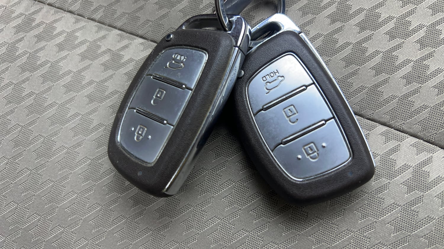 Used 2018 Hyundai Elite i20 Asta 1.2 (O) Petrol Manual extra CAR KEY VIEW