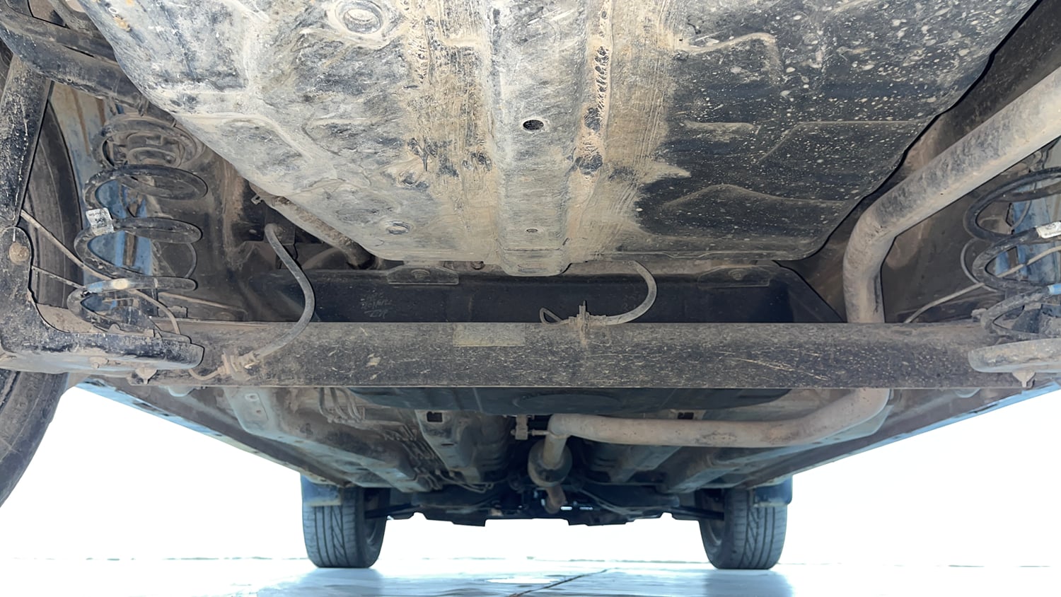 Used 2022 Tata Nexon XZA Plus (Premium) Diesel Jet Diesel Automatic extra REAR UNDERBODY VIEW (TAKEN FROM REAR)
