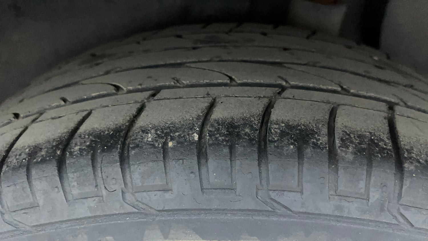 Used 2018 Hyundai Creta SX 1.6 CRDI (O) Diesel Manual tyres LEFT REAR TYRE TREAD VIEW