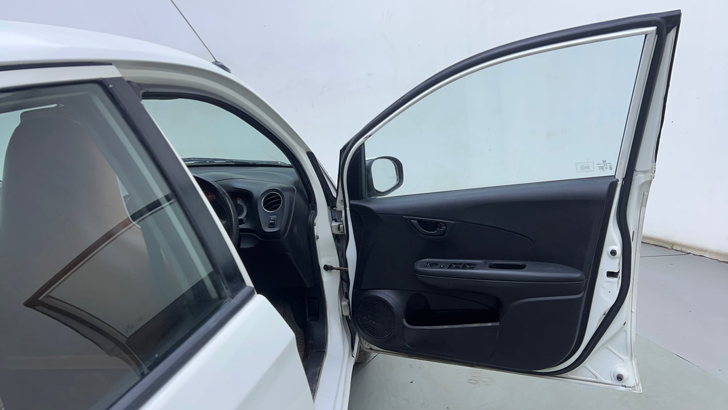 Used 2014 Honda Brio S MT Petrol Manual interior RIGHT FRONT DOOR OPEN VIEW