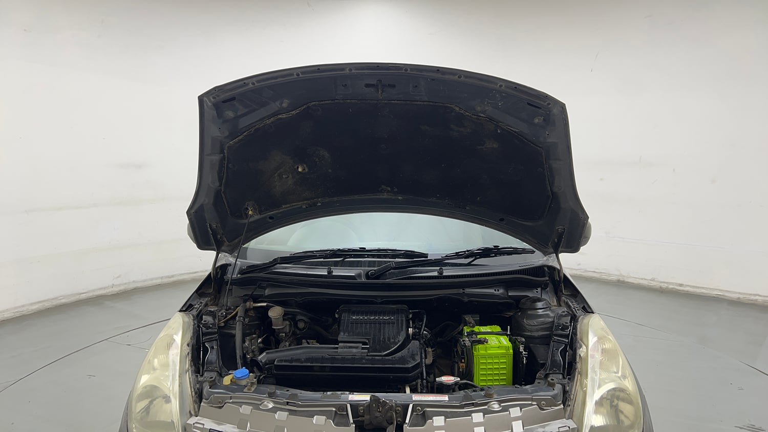 Used 2015 Maruti Suzuki Swift Dzire LXI (O) Petrol Manual engine ENGINE & BONNET OPEN FRONT VIEW
