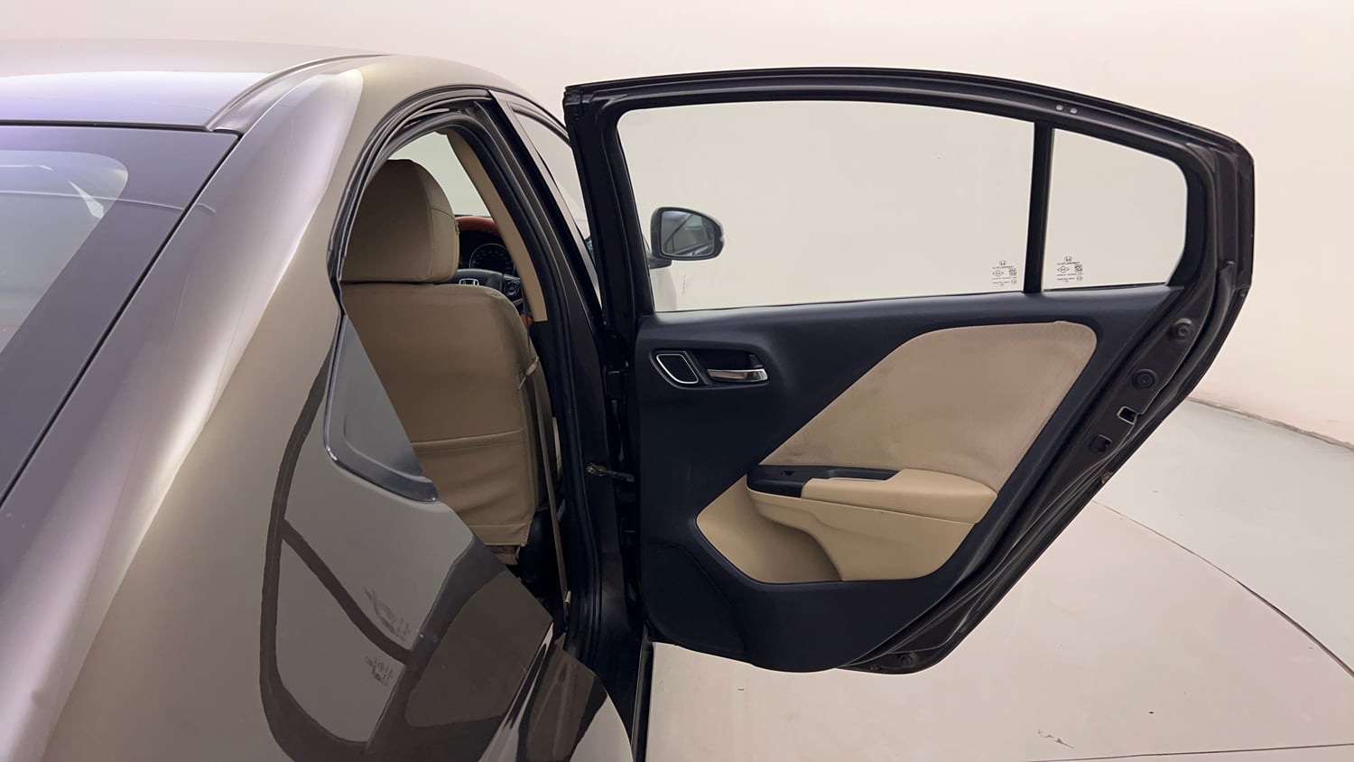 Used 2020 Honda City V Petrol Petrol Manual interior RIGHT REAR DOOR OPEN VIEW