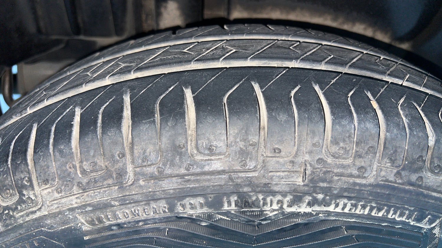 Used 2012 Maruti Suzuki Swift Dzire VXI Petrol Manual tyres RIGHT REAR TYRE TREAD VIEW
