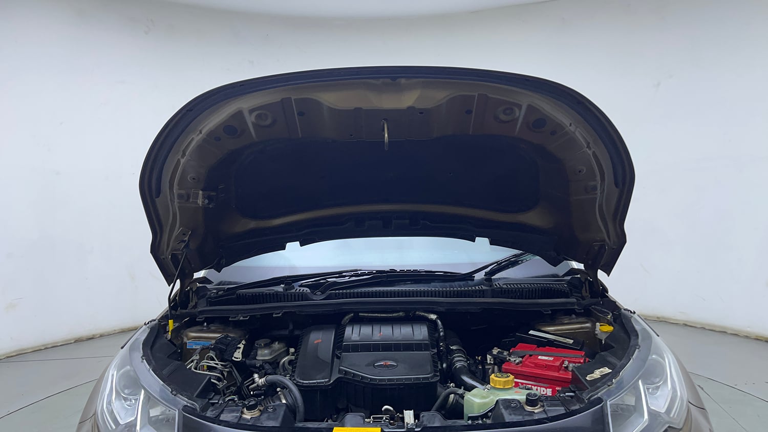 Used 2022 Tata Nexon XZA Plus (Premium) Diesel Jet Diesel Automatic engine ENGINE & BONNET OPEN FRONT VIEW