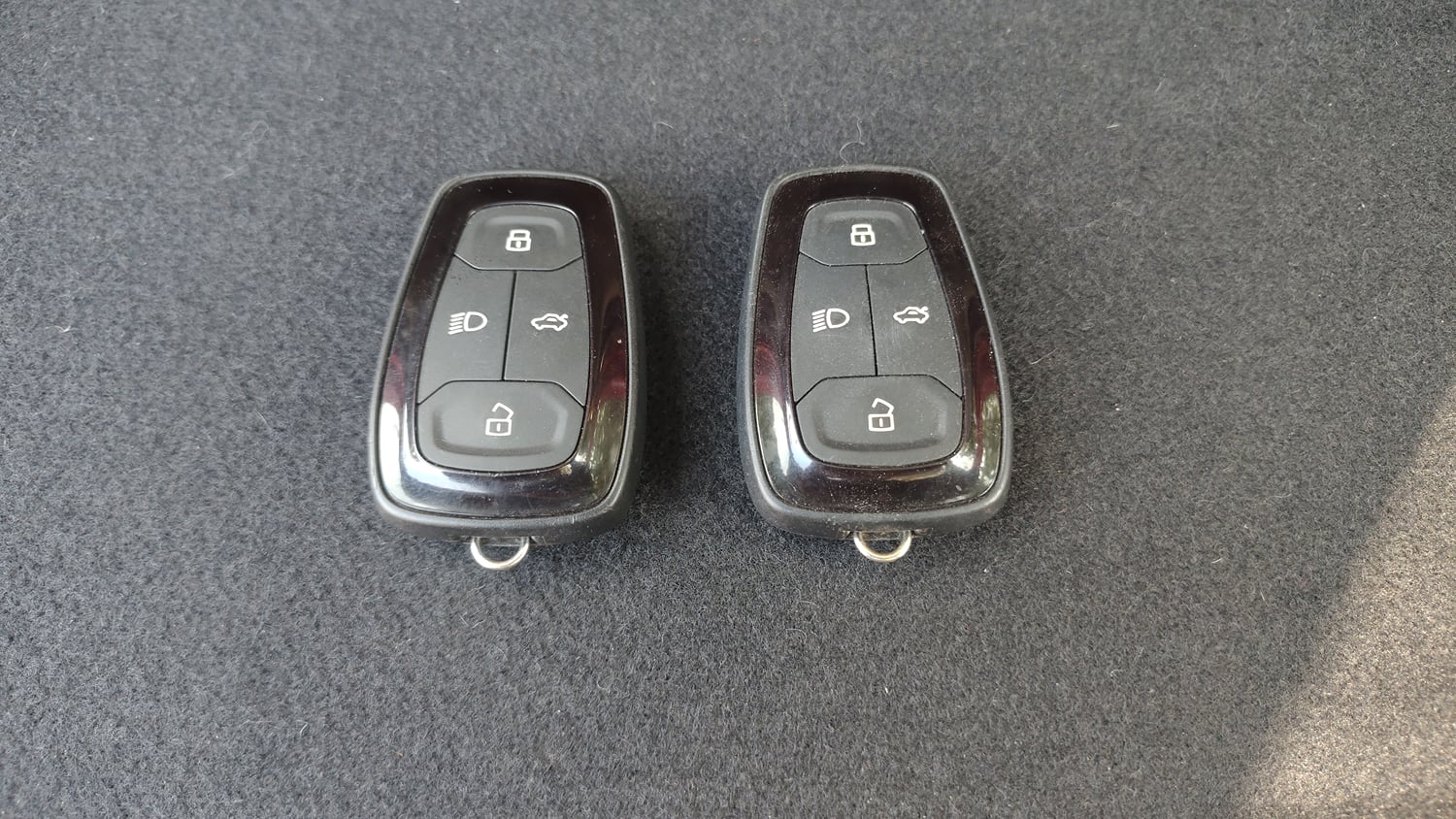 Used 2020 Tata Altroz XT Petrol Petrol Manual extra CAR KEY VIEW