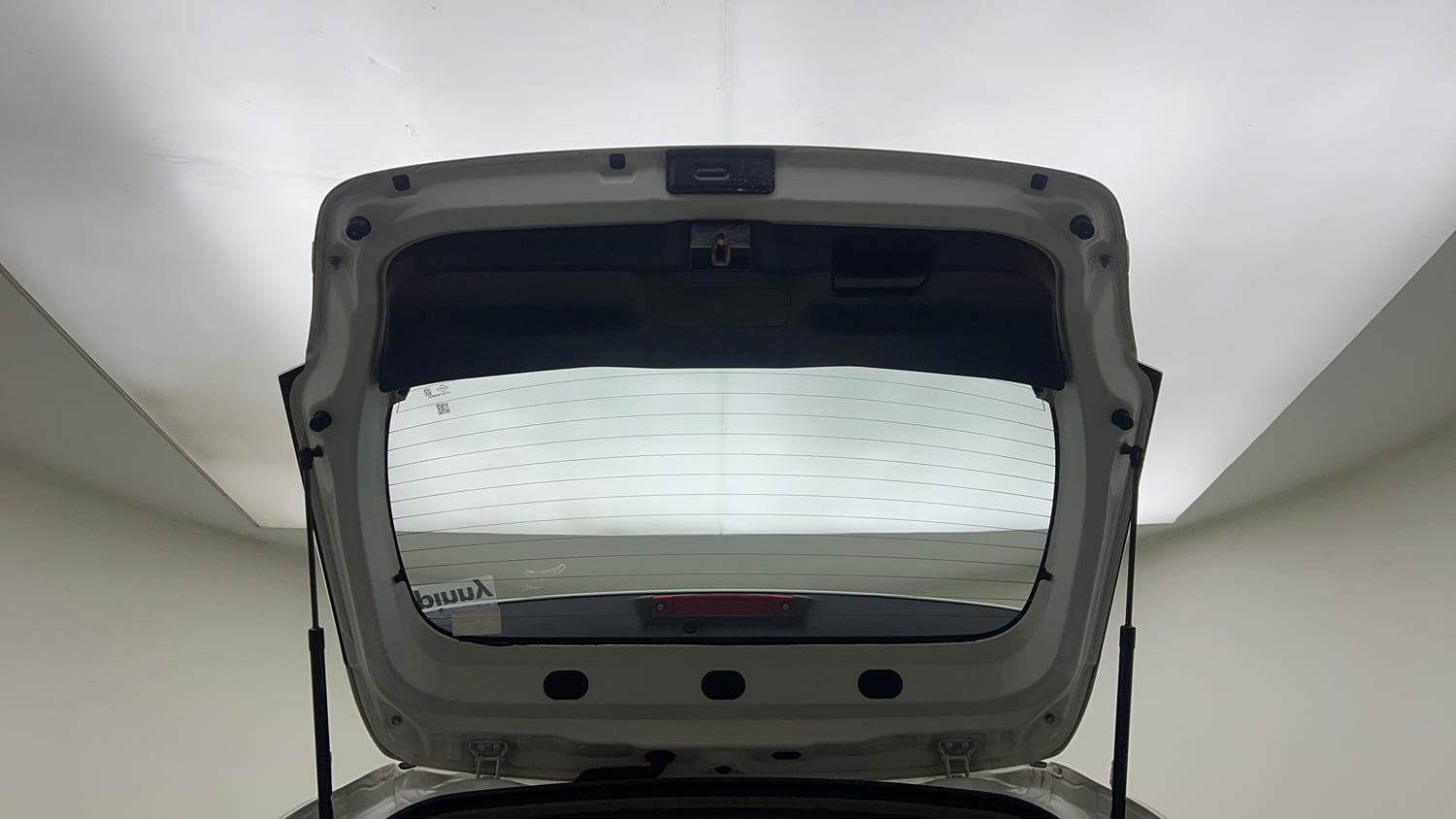 Used 2023 Maruti Suzuki Baleno Delta AGS Petrol Automatic interior DICKY DOOR OPEN VIEW