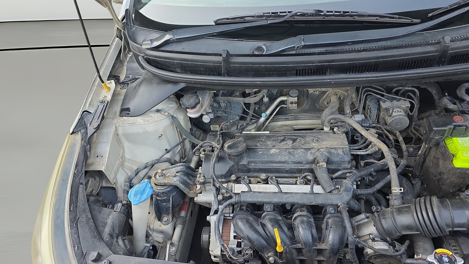 Used 2017 Hyundai Elite i20 Asta 1.2 (O) Petrol Manual engine ENGINE RIGHT SIDE VIEW