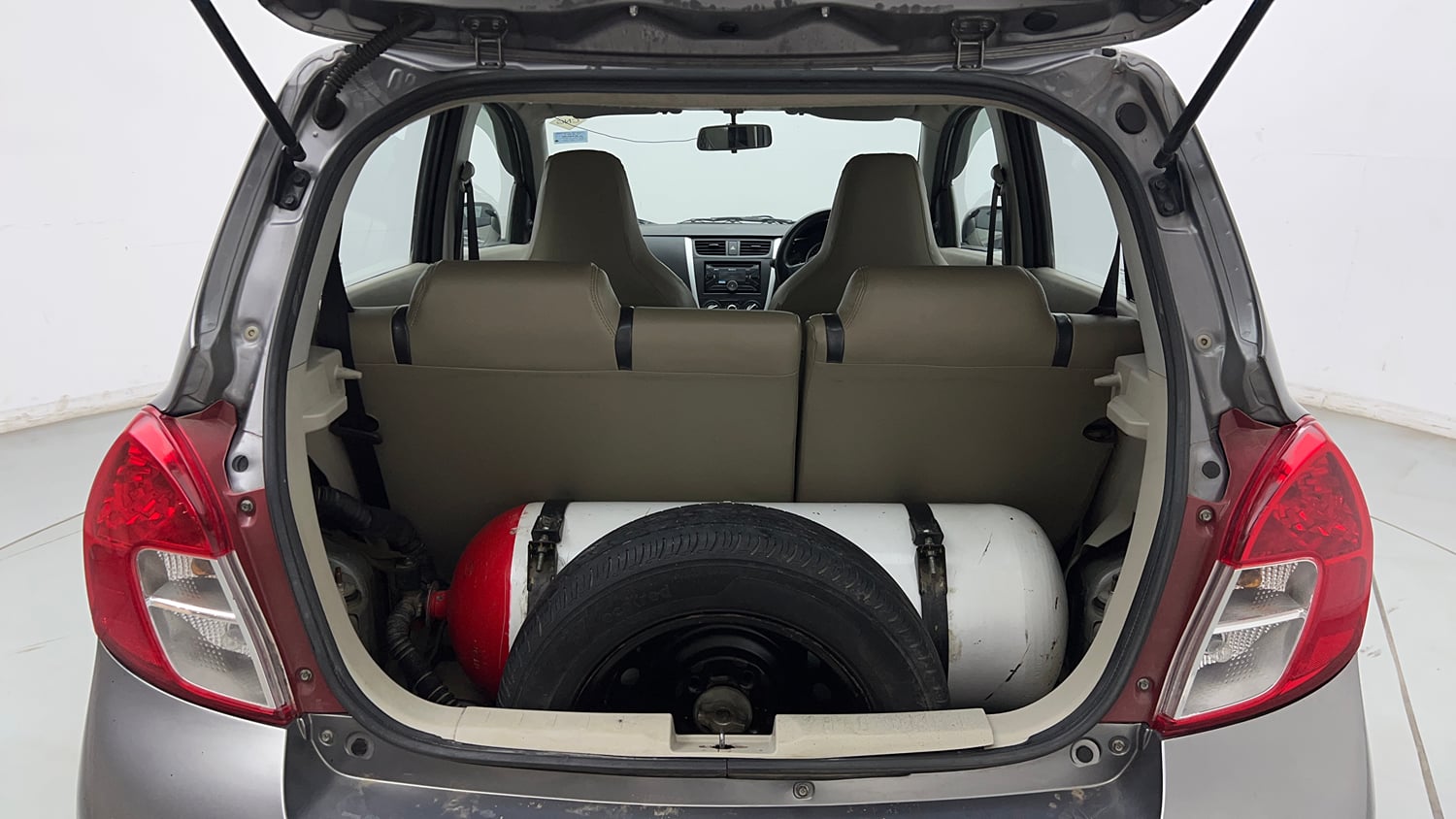 Used 2018 Maruti Suzuki Celerio VXi CNG Cng Manual interior DICKY INSIDE VIEW