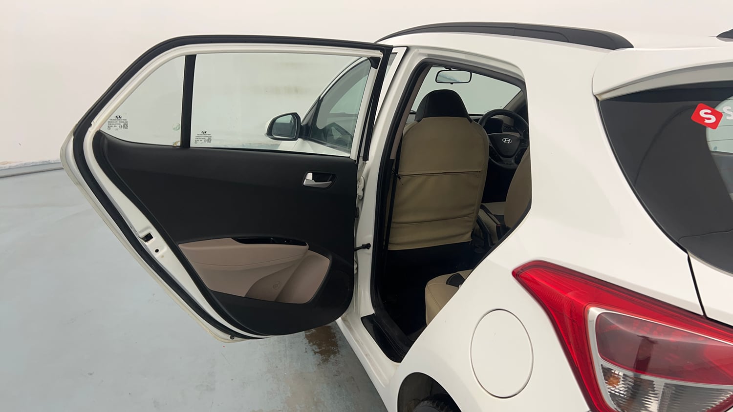 Used 2019 Hyundai Grand i10 Sportz 1.2 Kappa VTVT Petrol Manual interior LEFT REAR DOOR OPEN VIEW