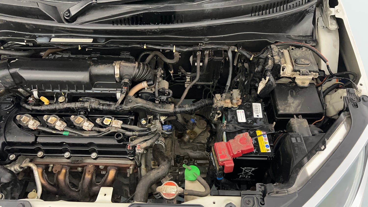 Used 2023 Maruti Suzuki Ignis Zeta 1.2 MT Petrol Manual engine ENGINE LEFT SIDE VIEW