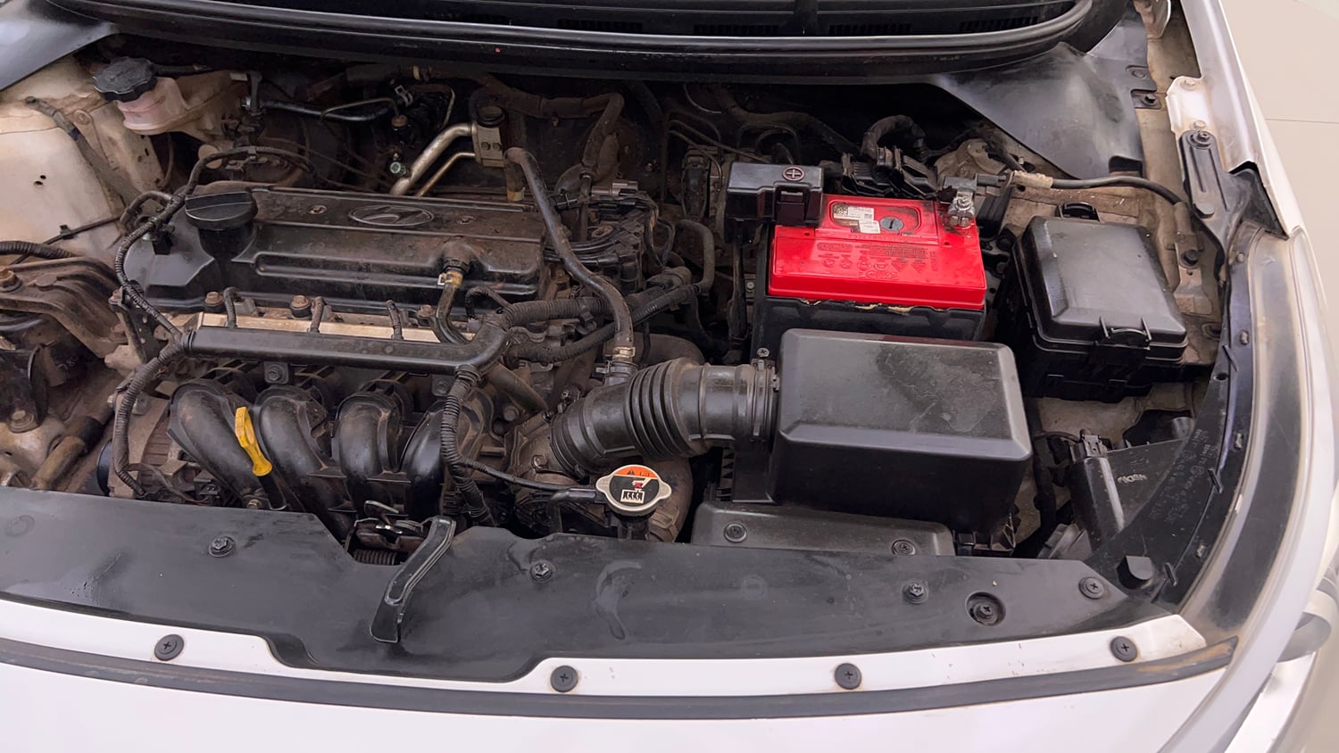 Used 2017 Hyundai Elite i20 Asta 1.2 (O) Petrol Manual engine ENGINE LEFT SIDE VIEW