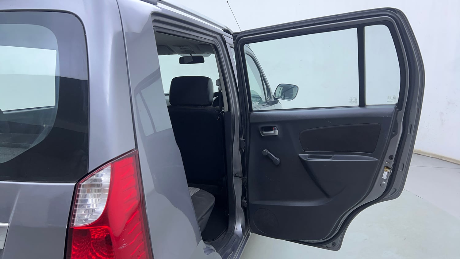 Used 2012 Maruti Suzuki Wagon R 1.0 LXi CNG Cng Manual interior RIGHT REAR DOOR OPEN VIEW