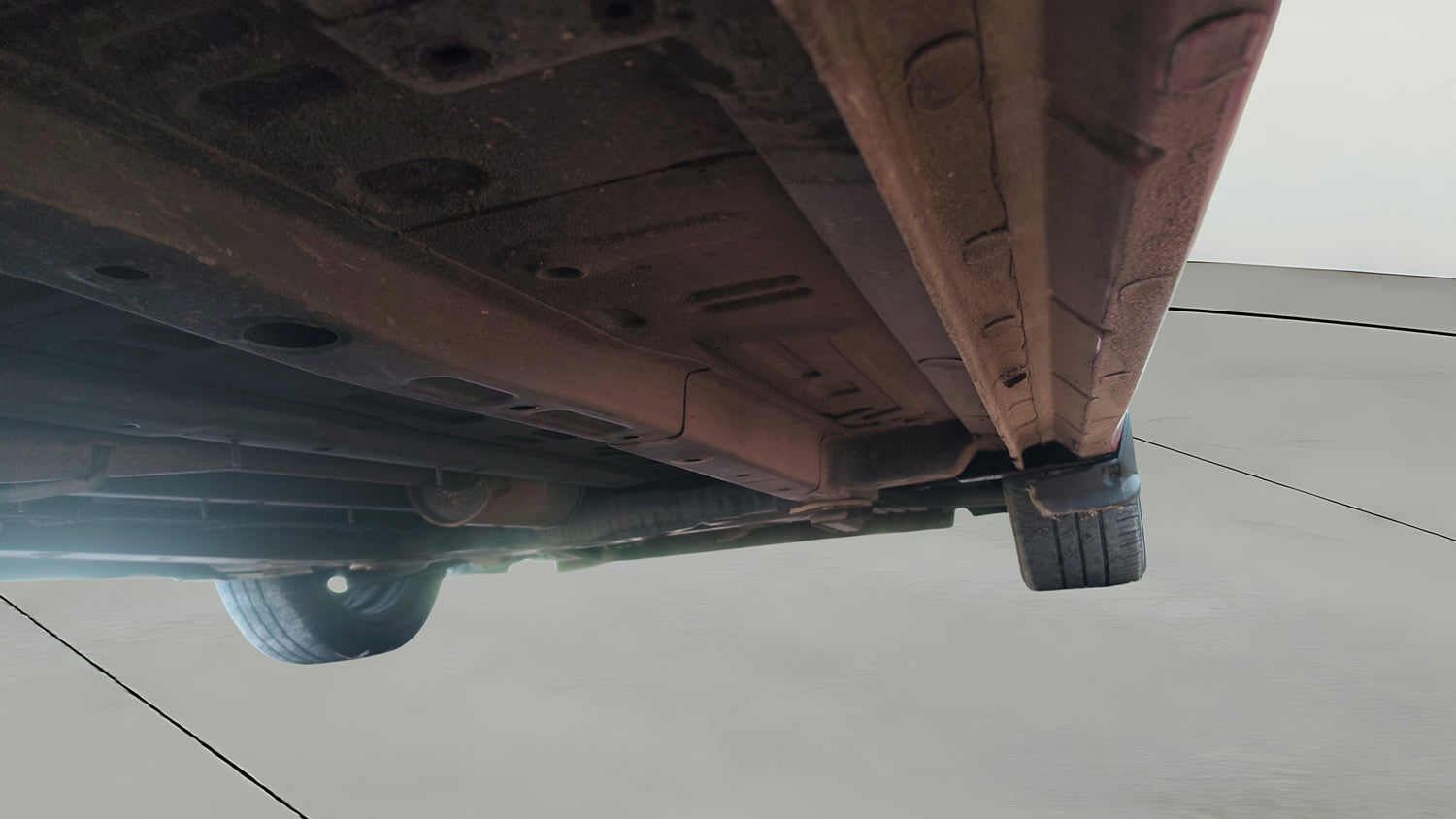 Used 2020 Tata Altroz XT Petrol Petrol Manual extra REAR RIGHT UNDERBODY VIEW