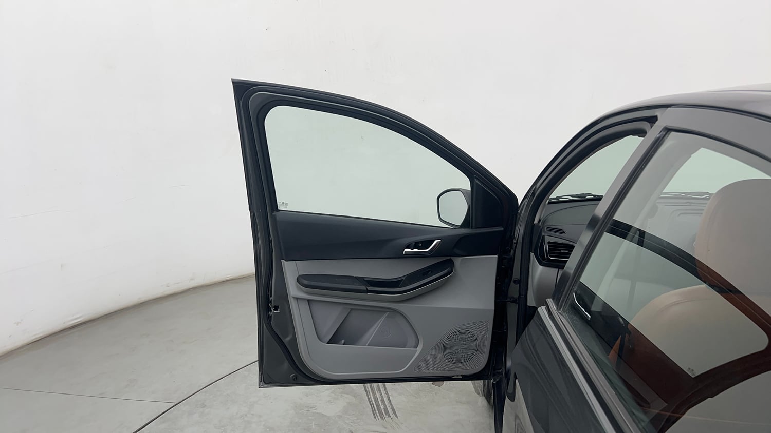Used 2022 Tata Tiago XZA Plus Petrol Automatic interior LEFT FRONT DOOR OPEN VIEW