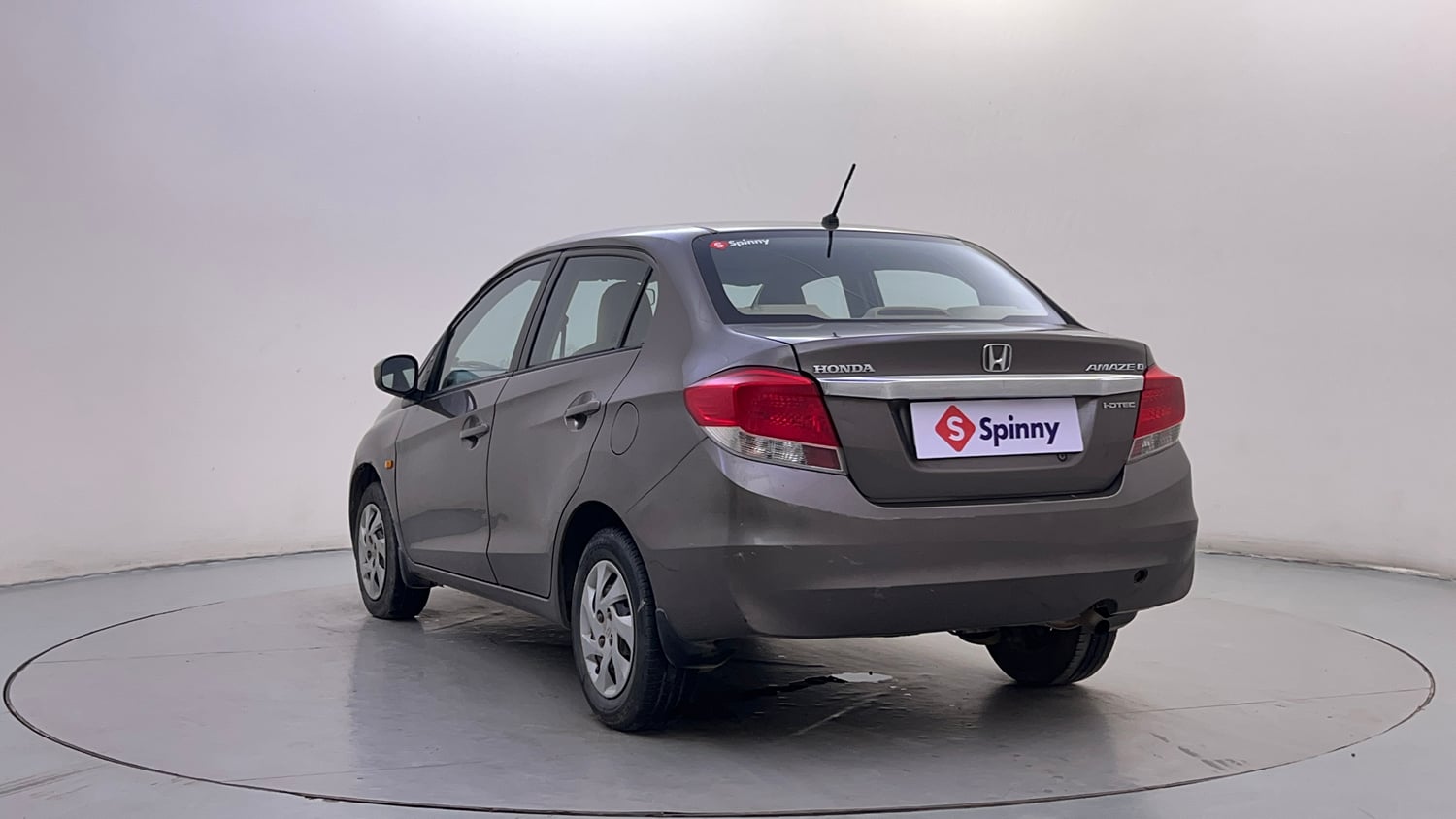 Used 2013 Honda Amaze 1.5 S i-DTEC Diesel Manual exterior LEFT REAR CORNER VIEW