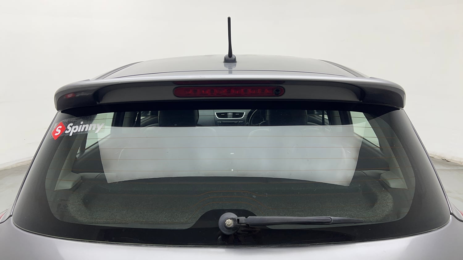 Used 2015 Maruti Suzuki Swift ZXi Petrol Manual exterior BACK WINDSHIELD VIEW