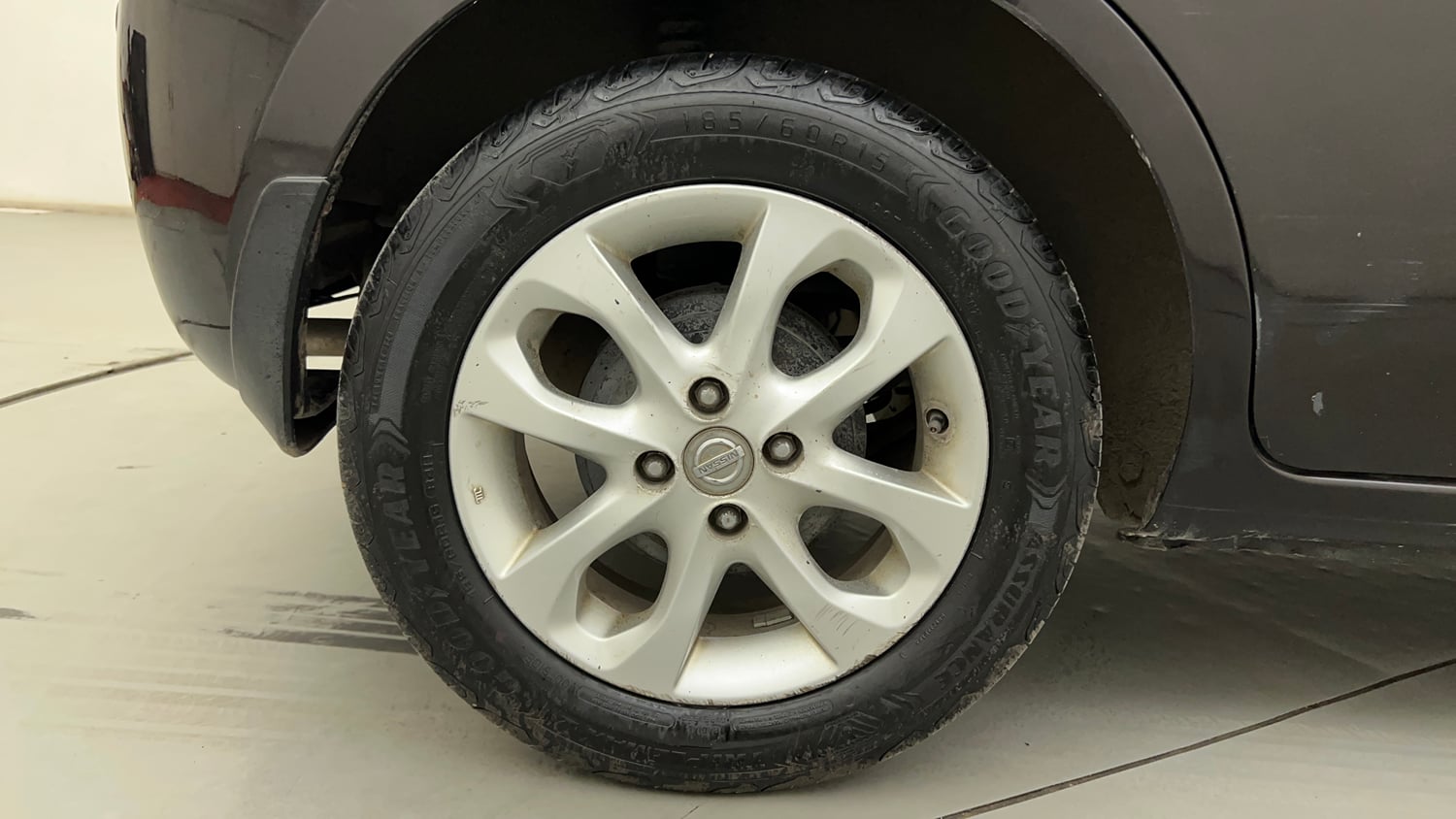 Used 2019 Nissan Micra XV CVT Petrol Automatic tyres RIGHT REAR TYRE RIM VIEW
