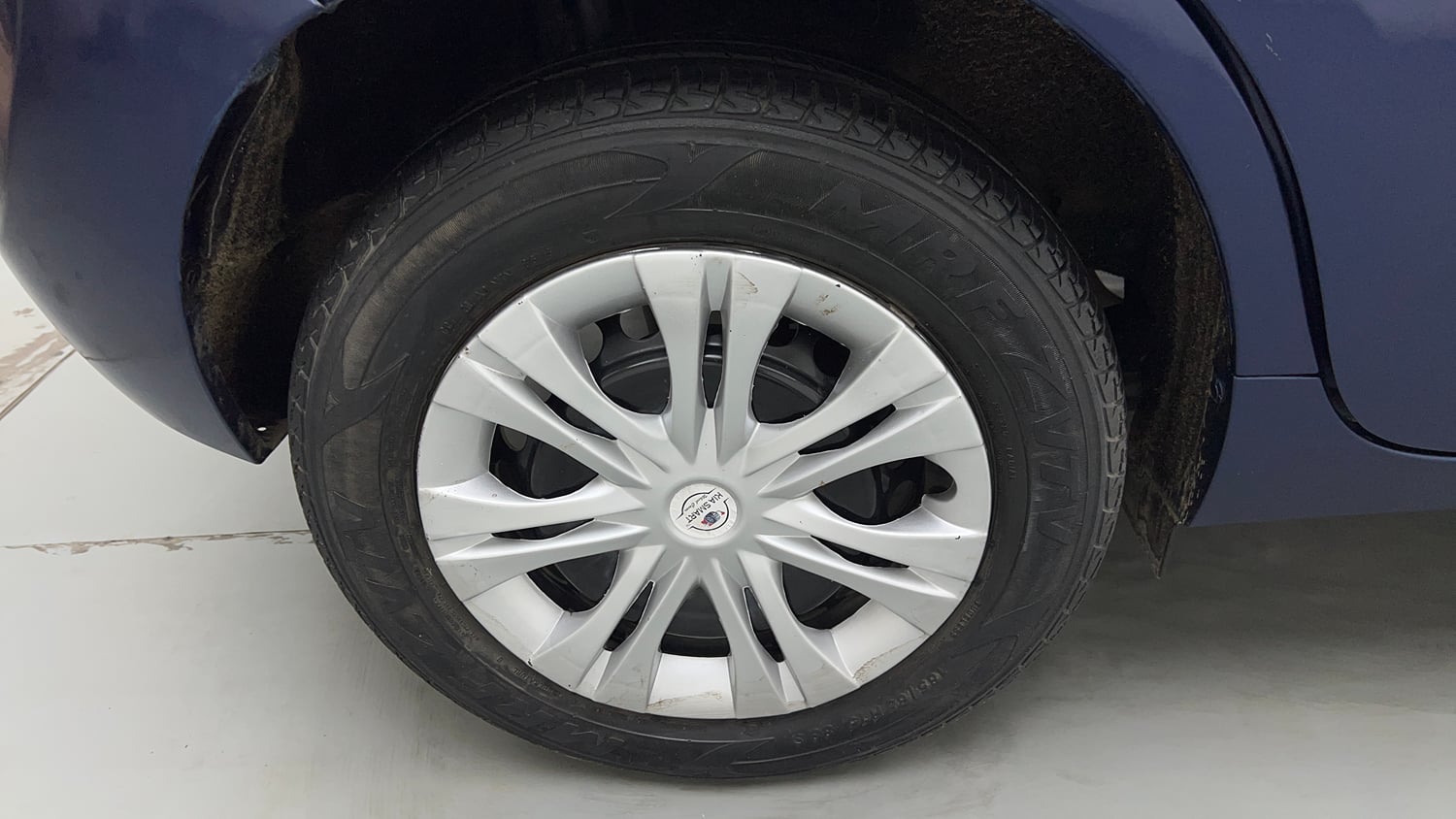 Used 2018 Maruti Suzuki Baleno Delta 1.2 Petrol Manual tyres RIGHT REAR TYRE RIM VIEW