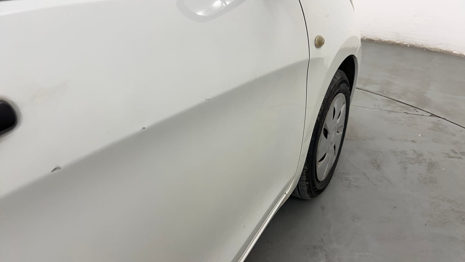 Used 2017 Maruti Suzuki Celerio VXI (O) AMT Petrol Automatic dents MINOR DENT