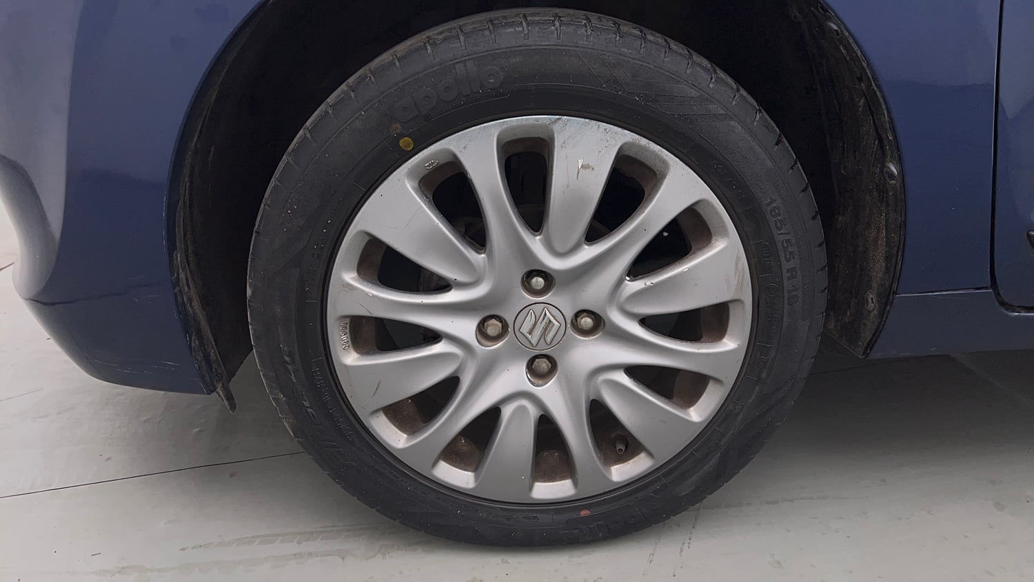 Used 2018 Maruti Suzuki Baleno Zeta 1.2 Petrol Manual tyres LEFT FRONT TYRE RIM VIEW