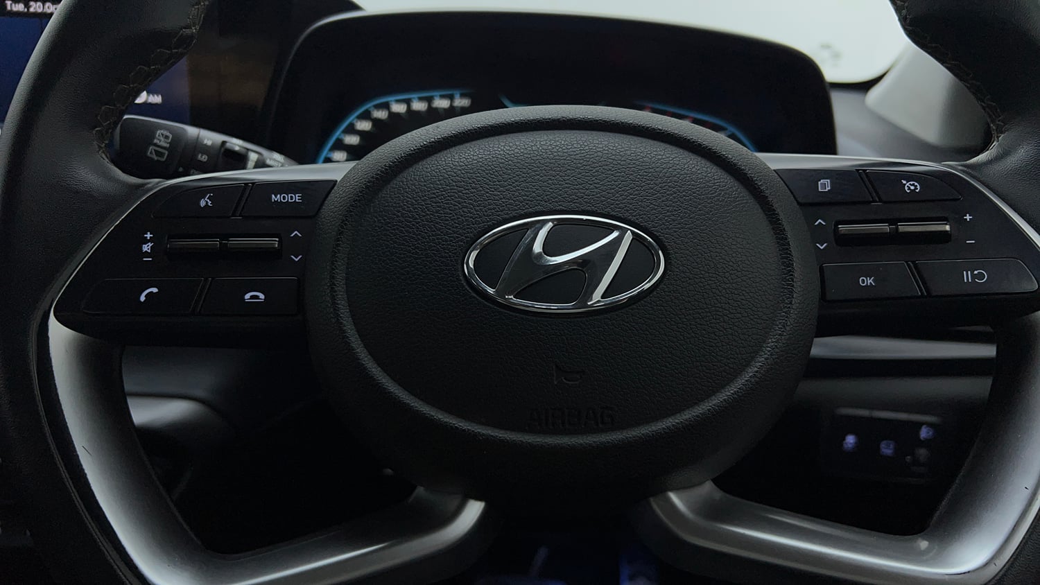 Used 2021 Hyundai New i20 Asta (O) 1.0 Turbo DCT Petrol Automatic top_features Cruise control
