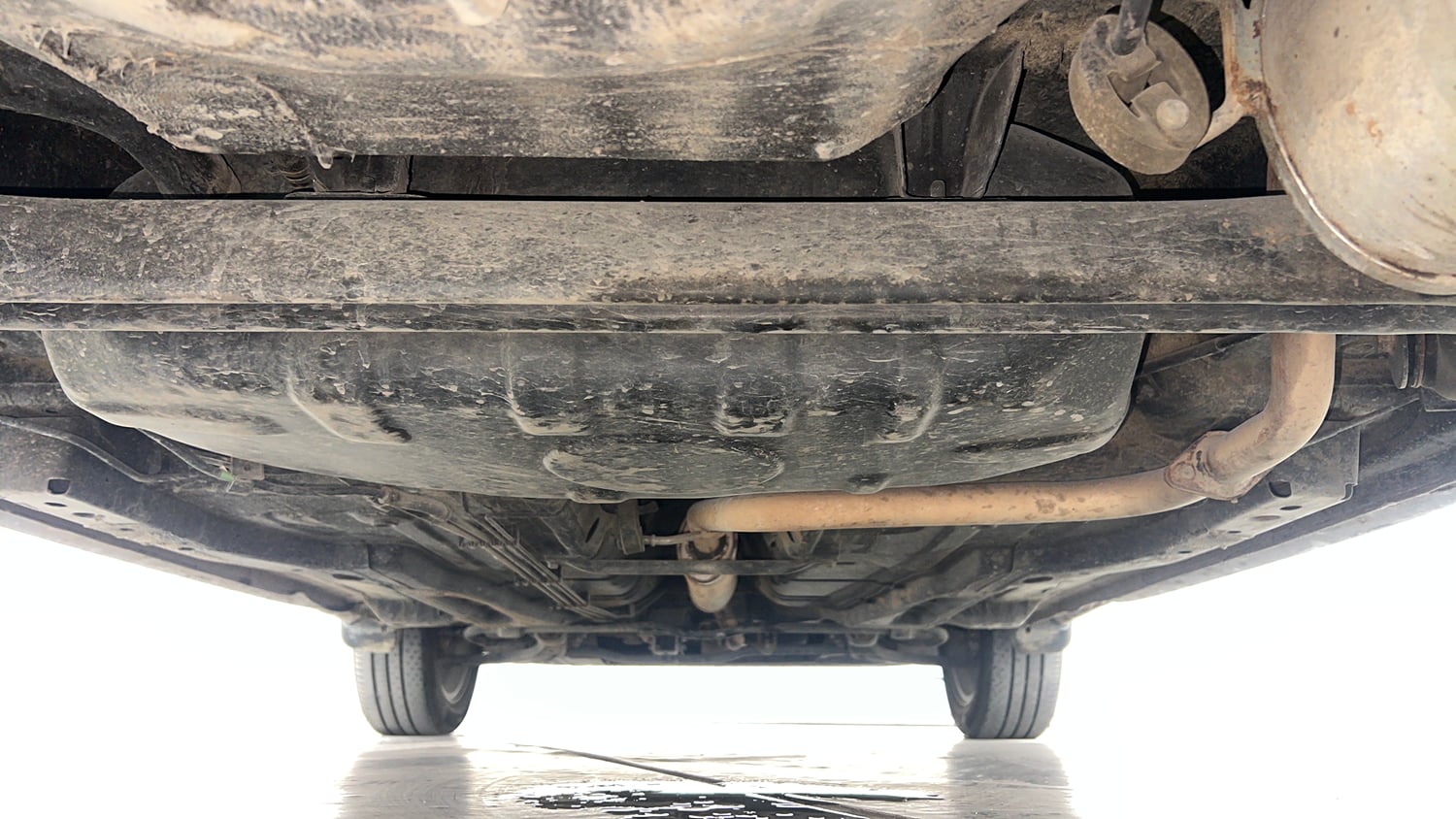 Used 2022 Tata Tiago XZA Plus Petrol Automatic extra REAR UNDERBODY VIEW (TAKEN FROM REAR)