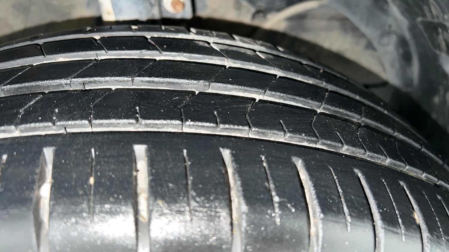 Used 2024 Maruti Suzuki Baleno Zeta MT Petrol Manual tyres RIGHT FRONT TYRE TREAD VIEW