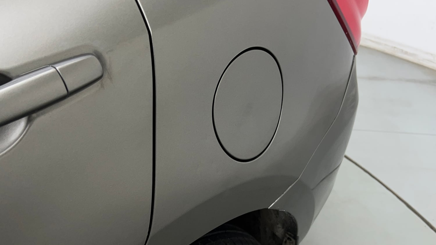 Used 2020 Maruti Suzuki Dzire VXi Petrol Manual dents MINOR SCRATCH