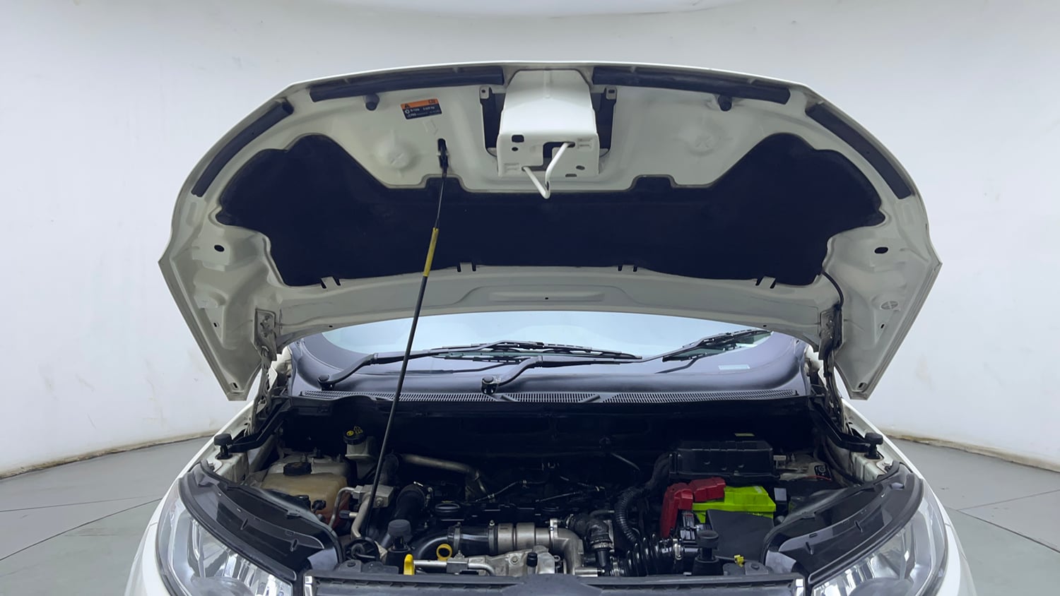 Used 2015 Ford EcoSport Titanium 1.5 TDCi (Opt) Diesel Manual engine ENGINE & BONNET OPEN FRONT VIEW