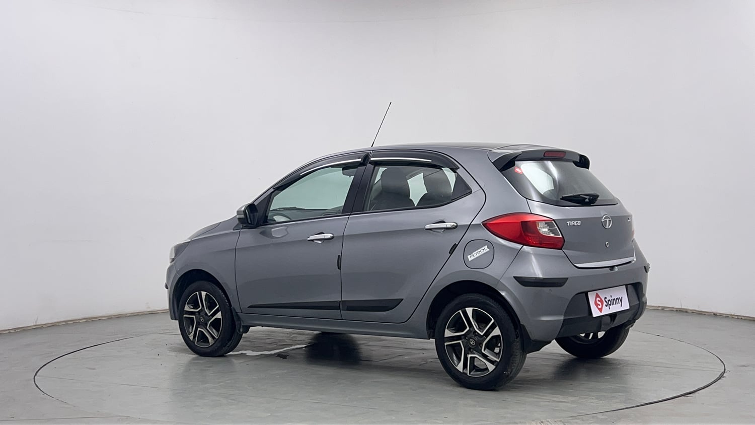 Used 2020 Tata Tiago Revotron XZ Plus Petrol Manual exterior LEFT REAR CORNER VIEW