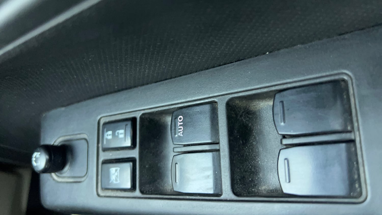 Used 2021 Maruti Suzuki Wagon R 1.0 VXi (O) 1.0 Petrol Manual top_features Adjustable ORVM