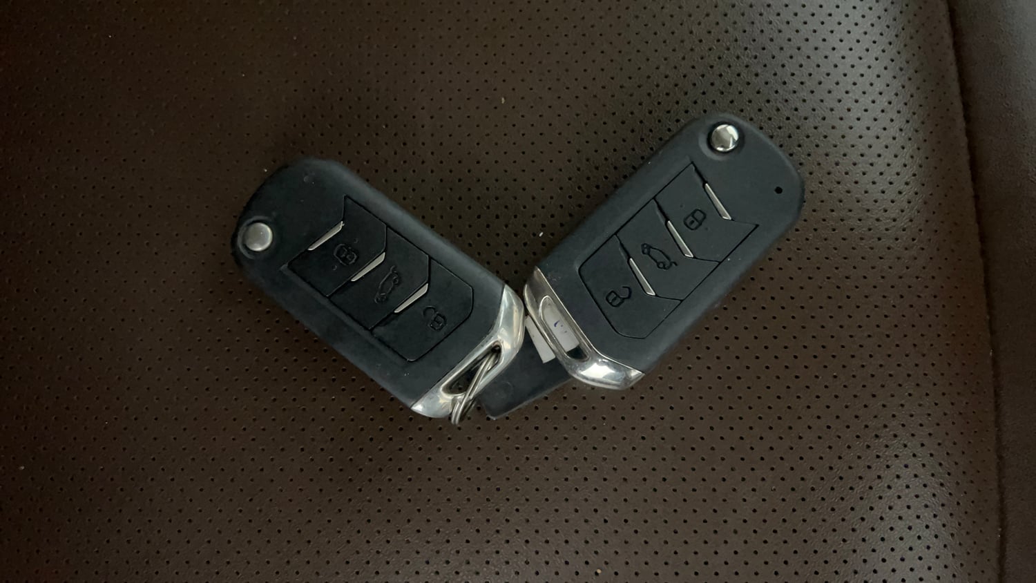 Used 2022 Mahindra Scorpio N Z8 L Petrol AT 7 STR Petrol Automatic extra CAR KEY VIEW