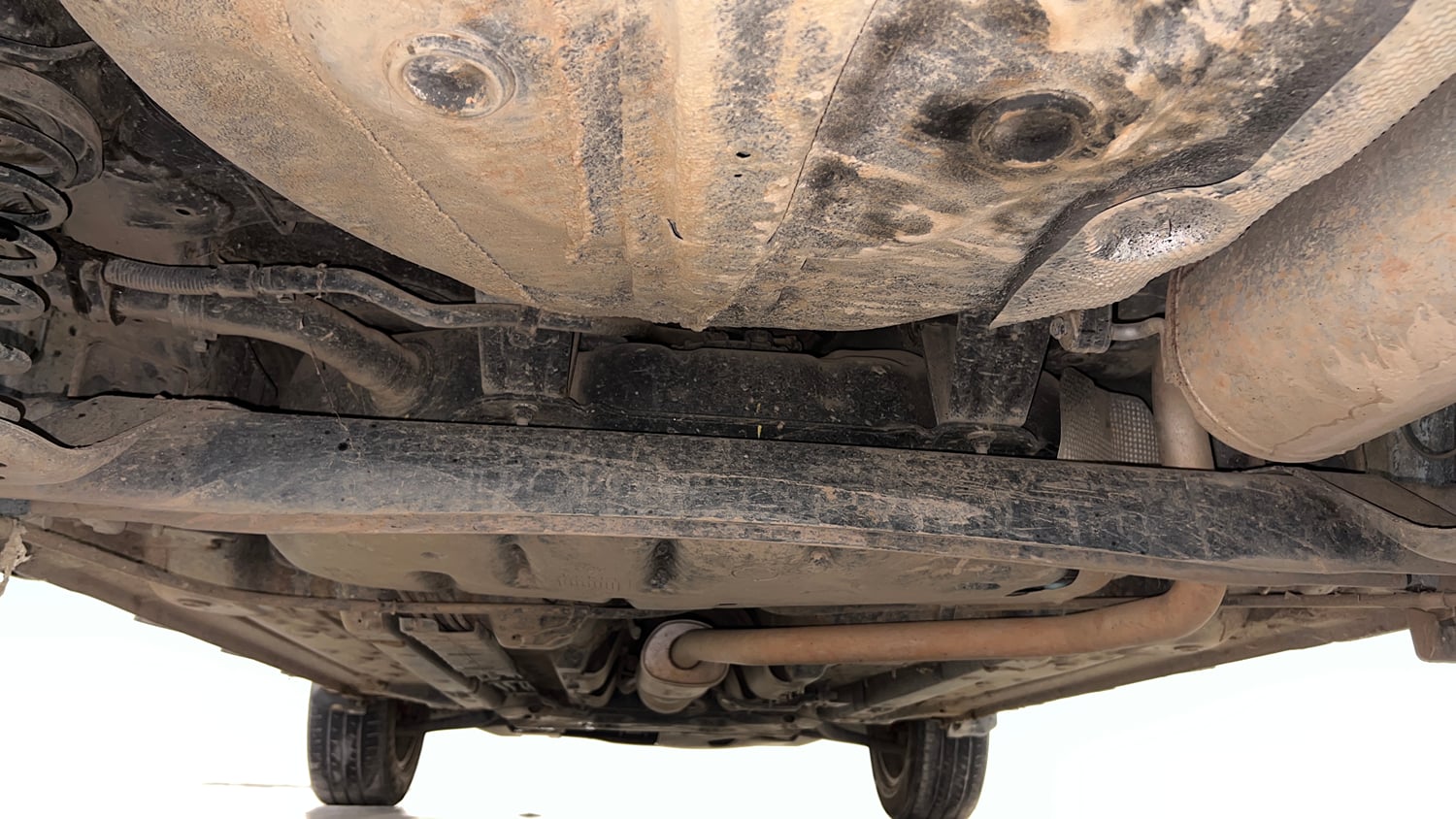 Used 2023 Hyundai Venue N-Line N6 DCT Dual Tone Petrol Automatic extra REAR UNDERBODY VIEW (TAKEN FROM REAR)