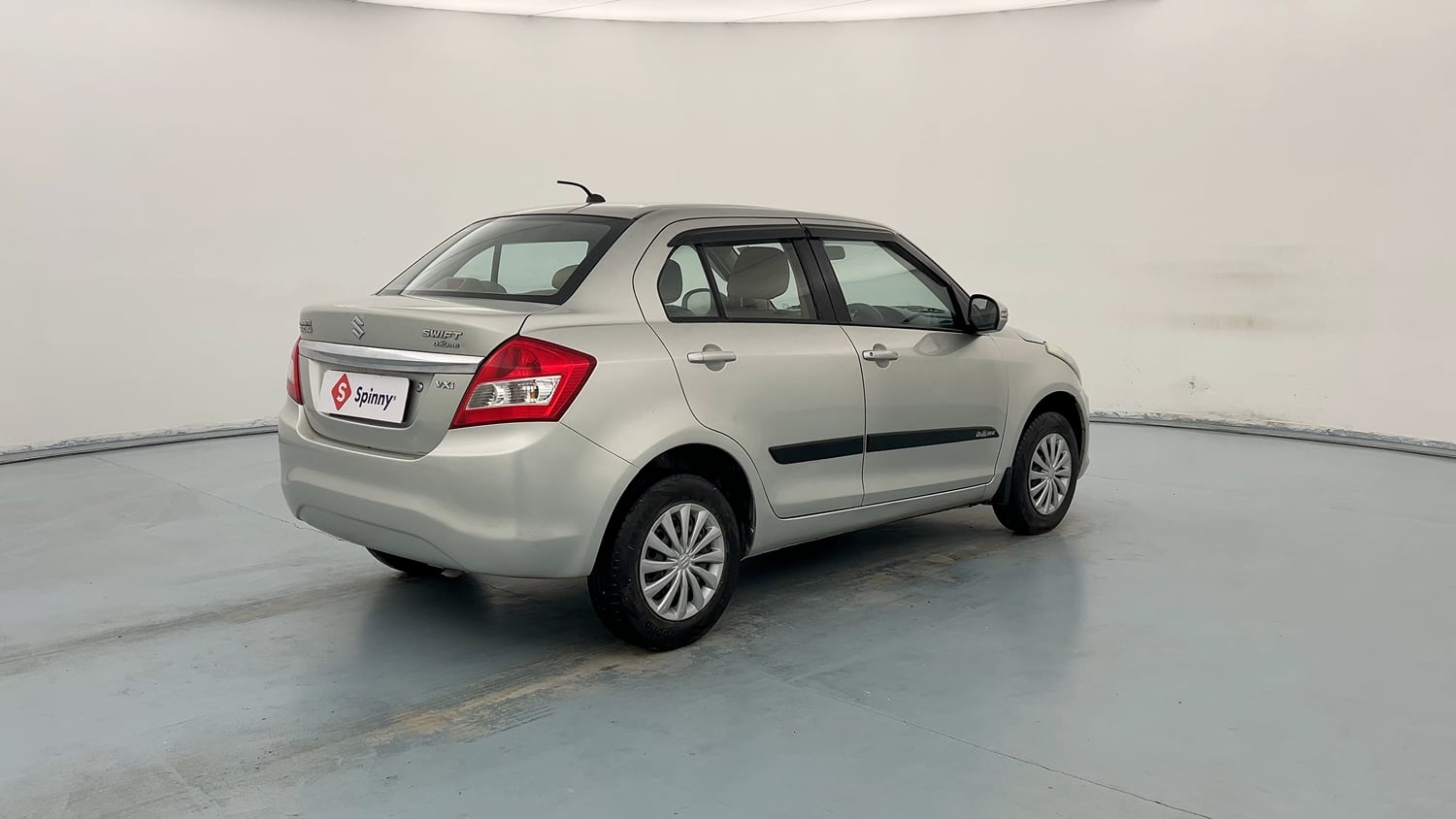 Used 2015 Maruti Suzuki Swift Dzire VXI Petrol Manual exterior RIGHT REAR CORNER VIEW