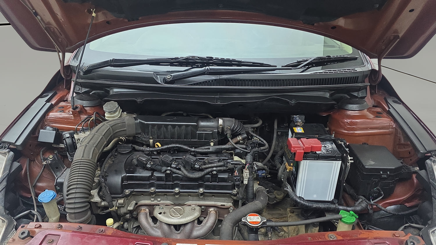 Used 2019 Maruti Suzuki Ciaz Delta Hybrid 1.5 Petrol Manual engine ENGINE & BONNET OPEN FRONT VIEW