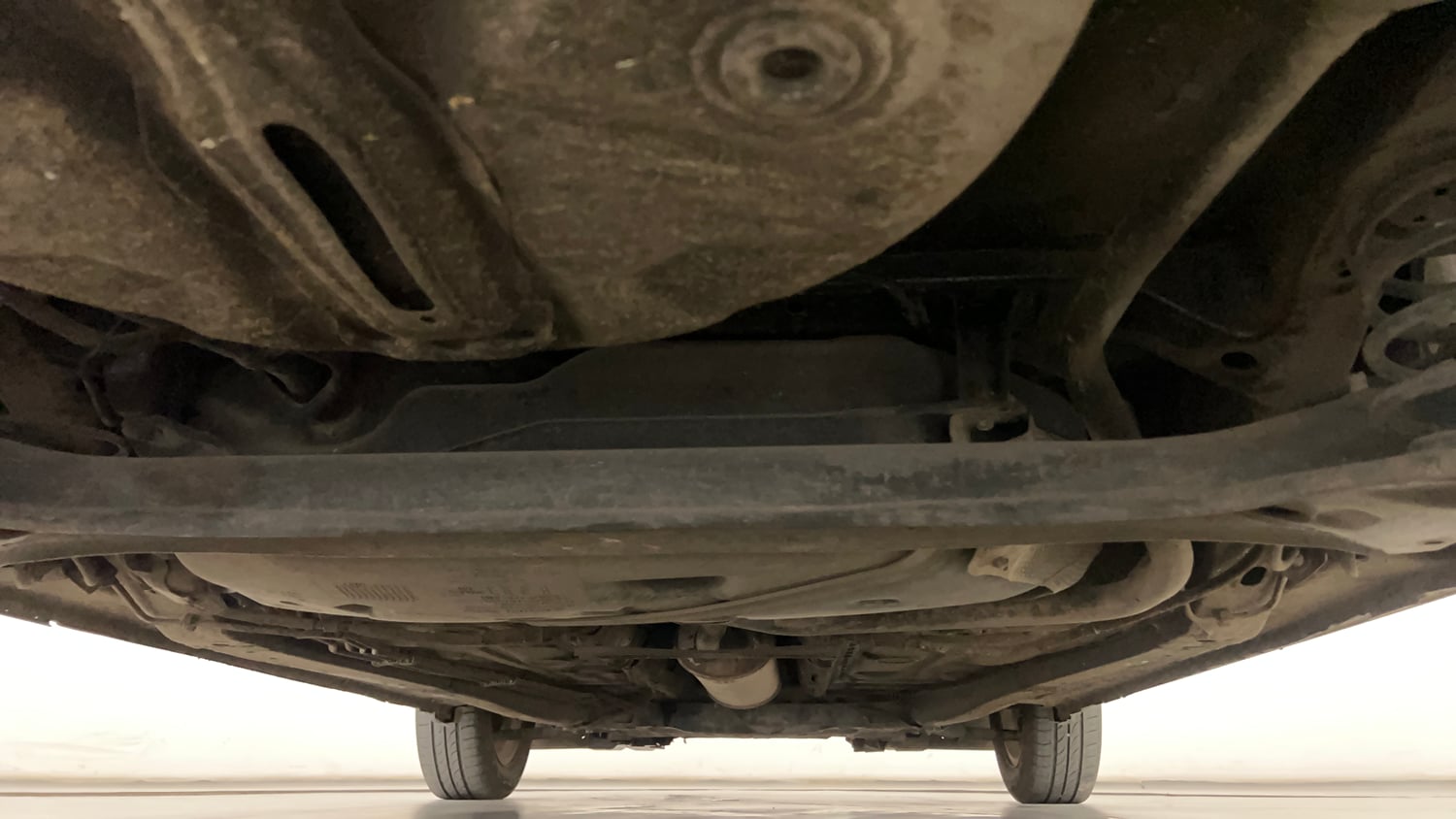 Used 2017 Maruti Suzuki Dzire ZXi AMT Petrol Automatic extra REAR UNDERBODY VIEW (TAKEN FROM REAR)