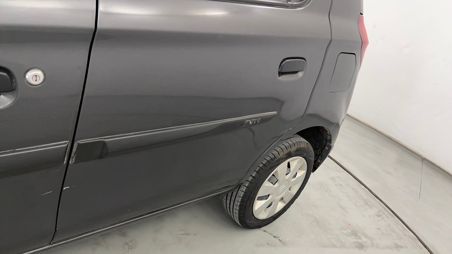 Used 2015 Maruti Suzuki Alto K10 VXi Petrol Manual dents MINOR SCRATCH