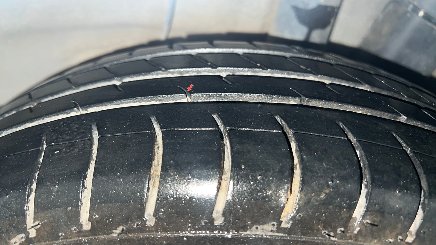 Used 2019 Hyundai Grand i10 Sportz 1.2 Kappa VTVT Petrol Manual tyres LEFT REAR TYRE TREAD VIEW