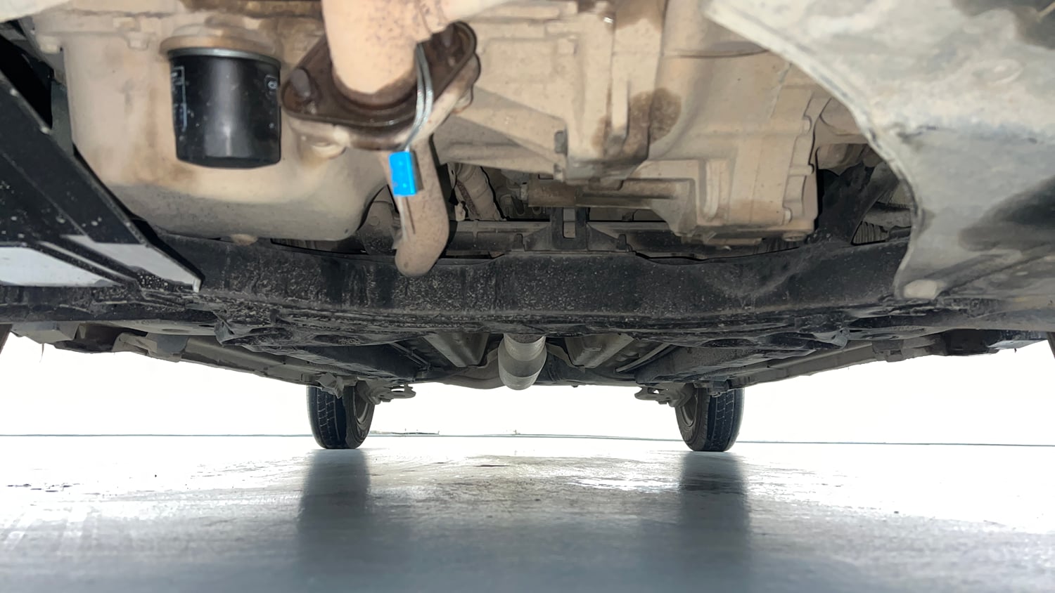 Used 2017 Maruti Suzuki Swift LXi Petrol Manual extra FRONT LEFT UNDERBODY VIEW
