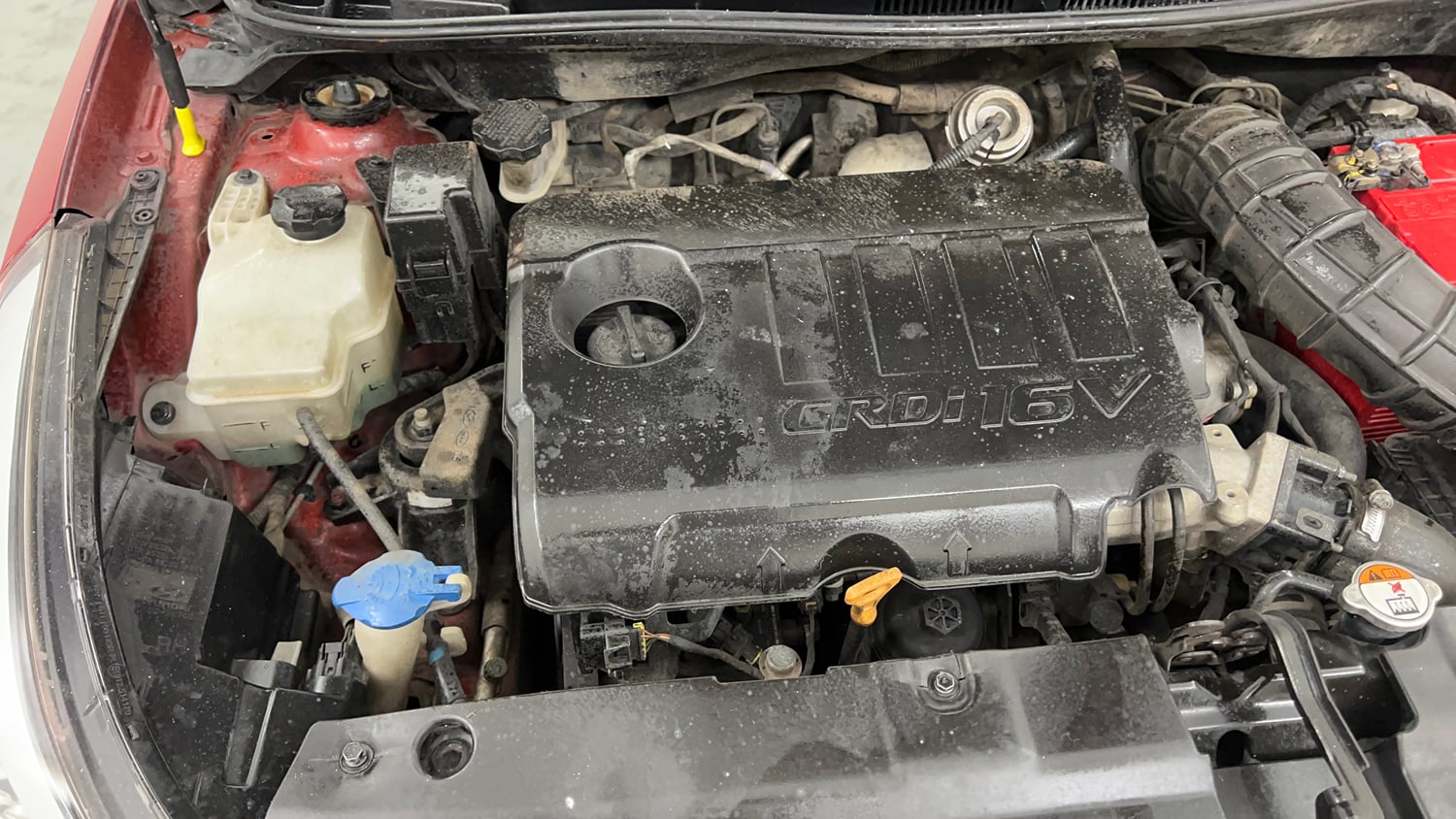 Used 2016 Hyundai Verna 1.6 CRDI SX Diesel Manual engine ENGINE RIGHT SIDE VIEW