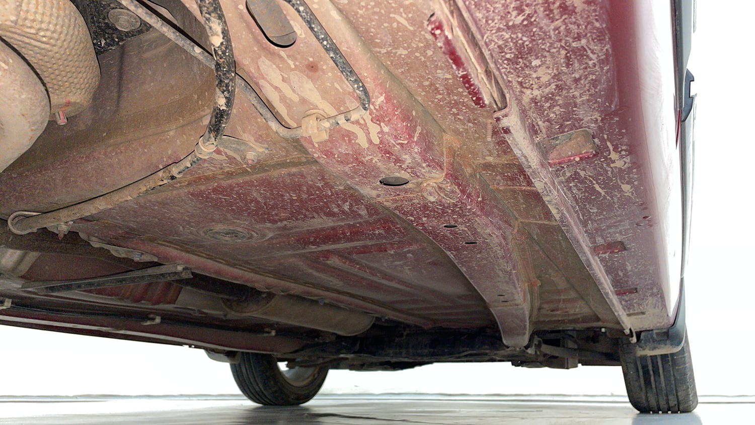Used 2020 Maruti Suzuki Baleno Zeta Petrol Manual extra REAR RIGHT UNDERBODY VIEW