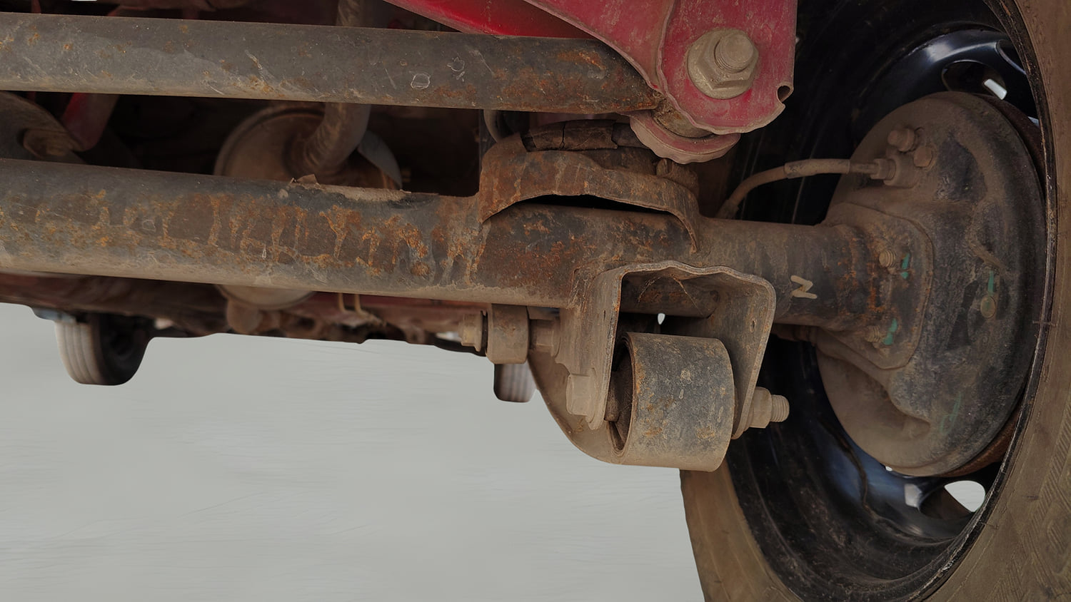 Used 2017 Maruti Suzuki Alto 800 VXi Petrol Manual extra REAR UNDERBODY VIEW (TAKEN FROM REAR)