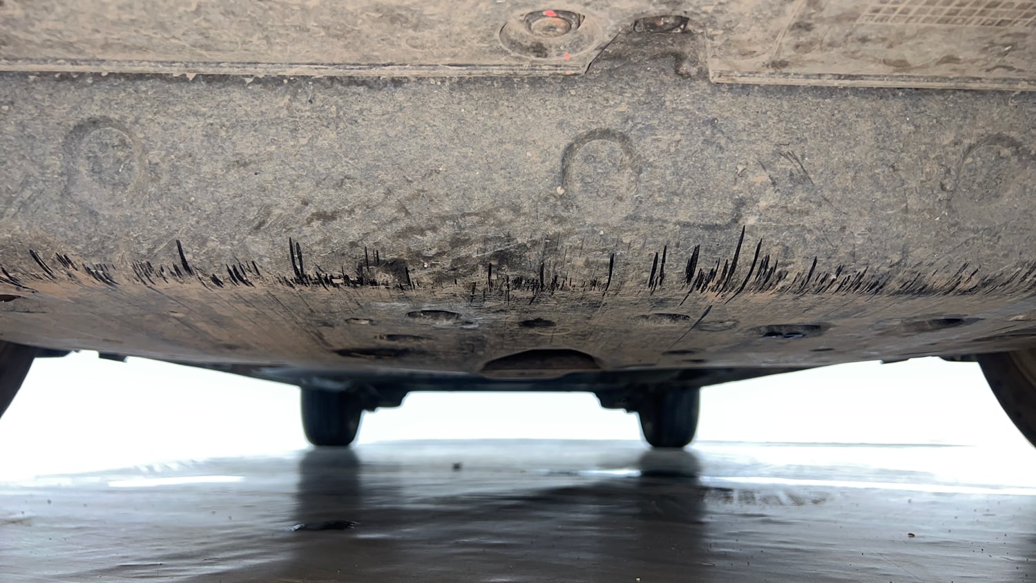 Used 2022 Honda City VX CVT Petrol Petrol Automatic extra FRONT LEFT UNDERBODY VIEW