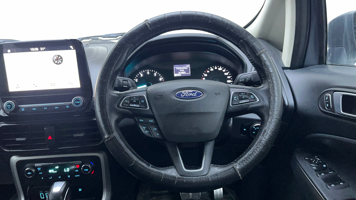 Used 2019 Ford EcoSport Titanium + 1.5L Ti-VCT AT Petrol Automatic interior STEERING VIEW