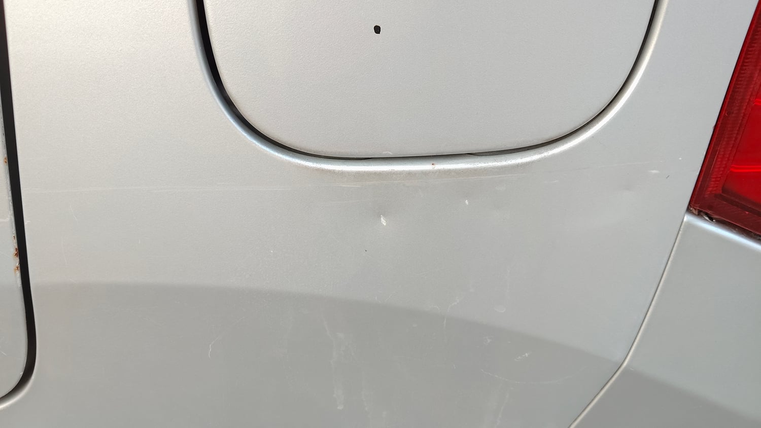 Used 2013 Maruti Suzuki Wagon R VXI Petrol Manual dents MINOR DENT